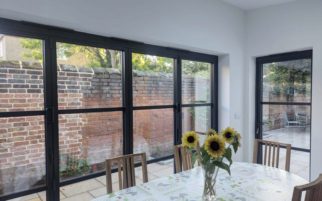 GRADE 2 LISTED COTTAGE